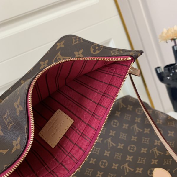 Louis Vuitton Neverfull GM Shoulder Bag - Image 2
