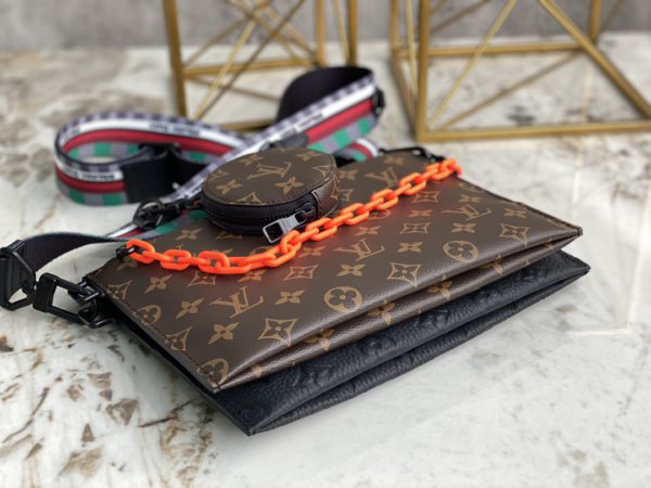 Louis Vuitton Men's Three-Piece Loop Handbag - Brown - Image 4