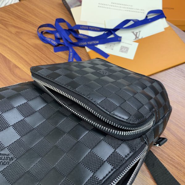 Louis Vuitton Pressed Grid Avenue Shoulder Bag - Image 3