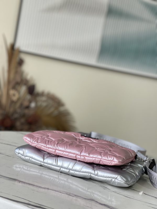 Louis Vuitton Maxi Multi Pochette Accessoires - Silver/Pink - Image 4