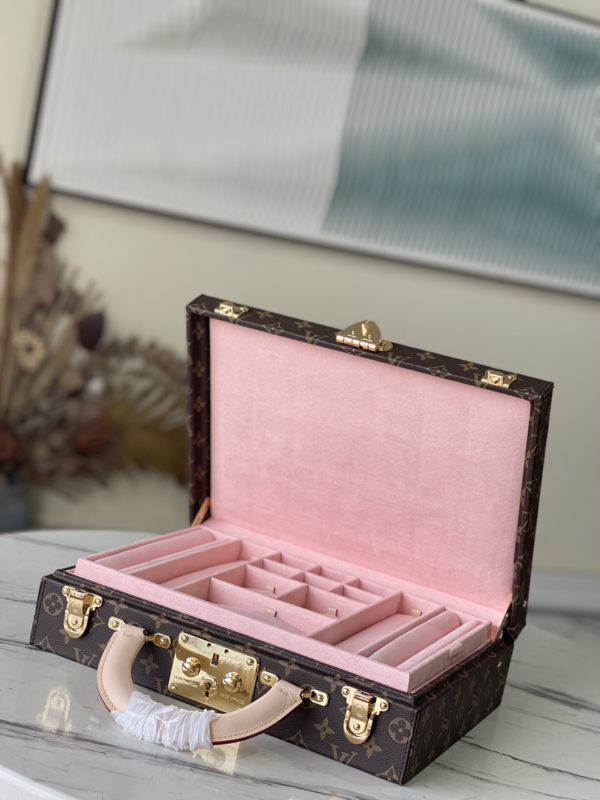Louis Vuitton Monogram Jewelry Case - Pink - Image 3