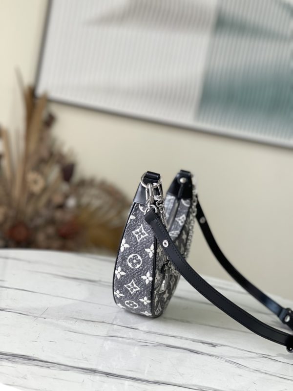 Louis Vuitton Monogram Jacquard Loop Bag - Image 5