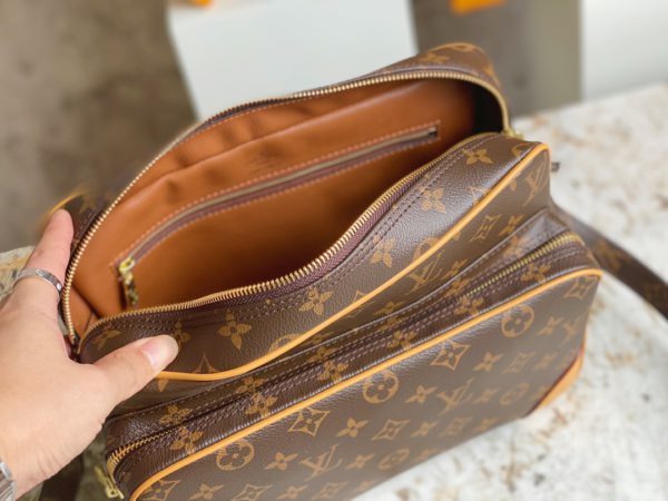 Louis Vuitton Nile Nile Satchel LV Double Layer Camera Bag - Image 2