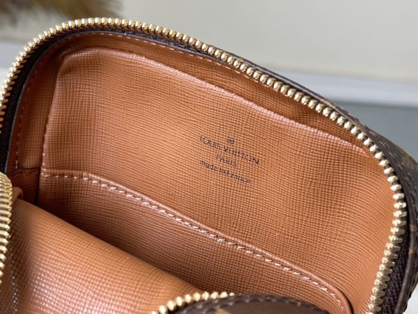 Louis Vuitton Vintage Monogram Canvas Bag - Image 5