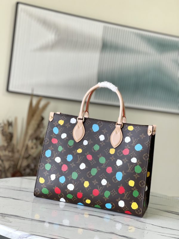 Louis Vuitton LV x YK OnTheGo Medium Handbag - Image 4