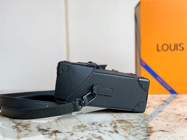Louis Vuitton VERTICAL TRUNK Mini Men's Handbag - Image 5