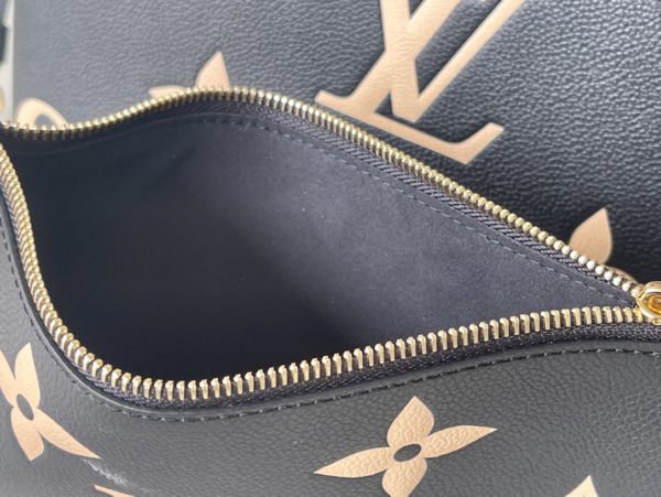 Louis Vuitton Neverfull Medium-Sized Handbag - Image 4