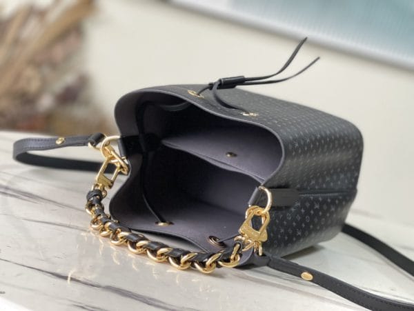 Louis Vuitton NeoNoé BB Bucket Bag - Black - Image 8