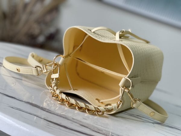 Louis Vuitton NeoNoé BB Bucket Bag - Skin - Image 7