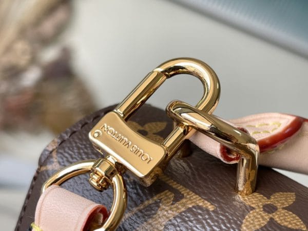 Louis Vuitton Presbyopic Medium CLUNY Handbag - Image 3