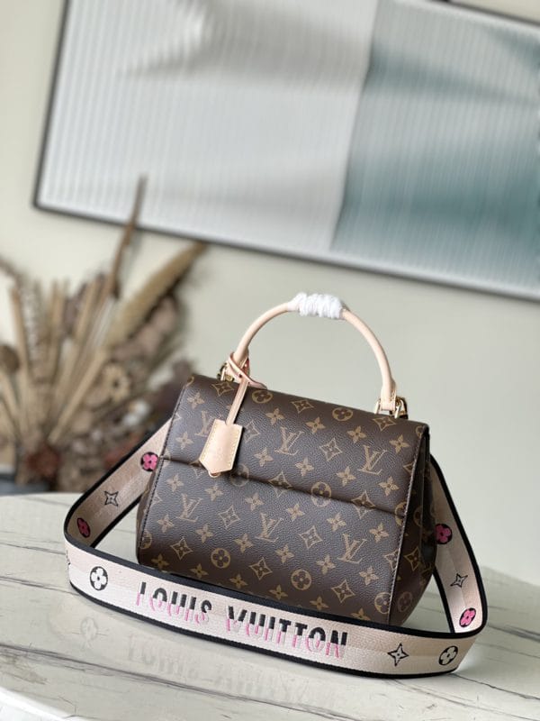 Louis Vuitton Presbyopic Medium CLUNY Handbag