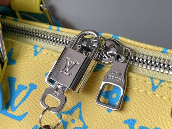Louis Vuitton Keepall Bandouliore 50 Travel Bag - Image 6