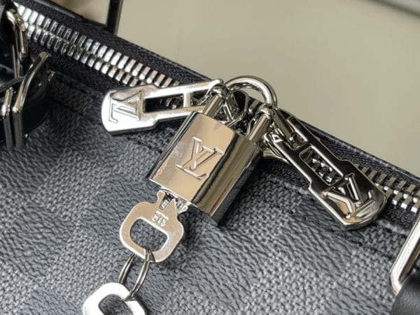 Louis Vuitton KEEPALL BANDOULIÈRE 50 Travel Bag - Black - Image 7