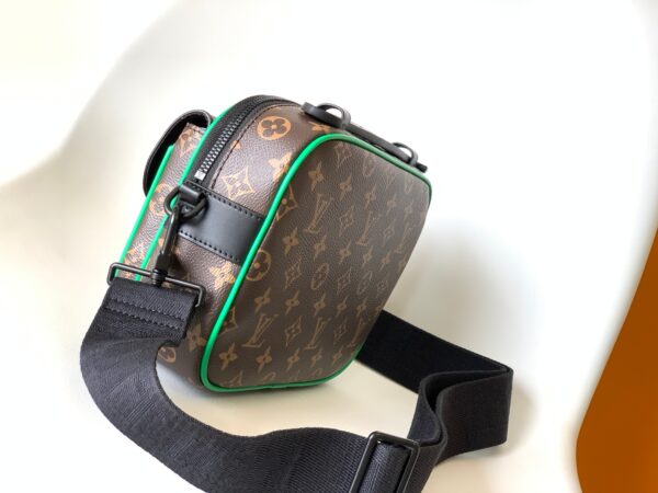 Louis Vuitton Monogram S Lock Messenger Bag - Green - Image 5