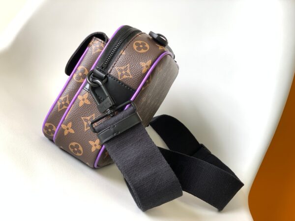 Louis Vuitton Monogram S Lock Messenger Bag - Purple - Image 5