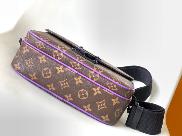 Louis Vuitton Monogram S Lock Messenger Bag - Purple - Image 3
