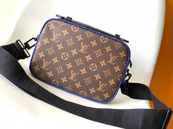 Louis Vuitton Monogram S Lock Messenger Bag - Blue - Image 4