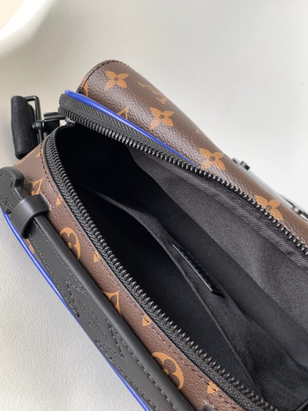 Louis Vuitton Monogram S Lock Messenger Bag - Blue - Image 2