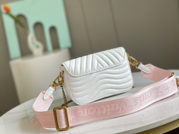 Louis Vuitton New Wave Small HandBag - White - Image 4