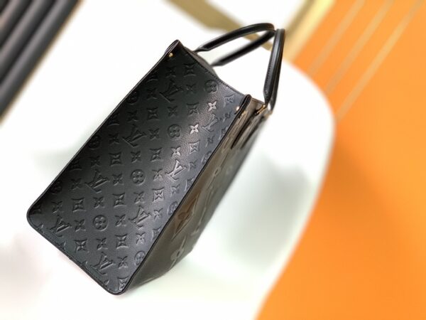 Louis Vuitton Onthego Large Handbag - Black - Image 5