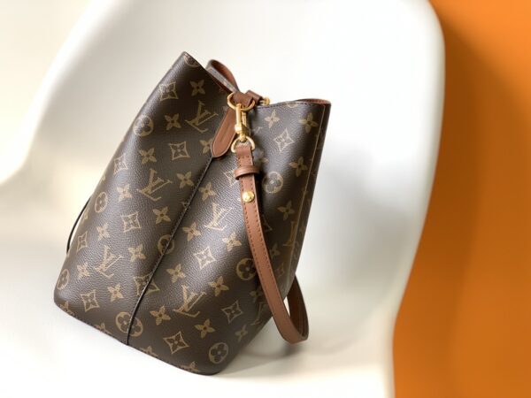 Louis Vuitton NéoNoé Bucket Bag – Brown - Image 5
