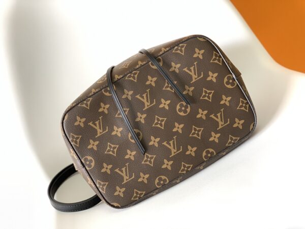Louis Vuitton NéoNoé Bucket Bag - Black - Image 3