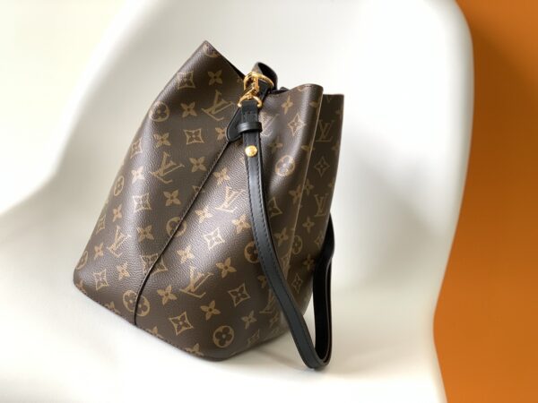 Louis Vuitton NéoNoé Bucket Bag - Black - Image 5