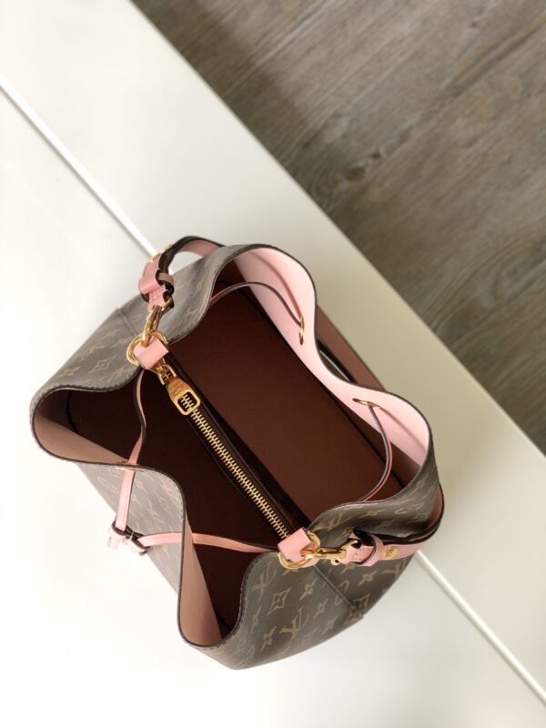 Louis Vuitton NéoNoé Bucket Bag – Pink - Image 2