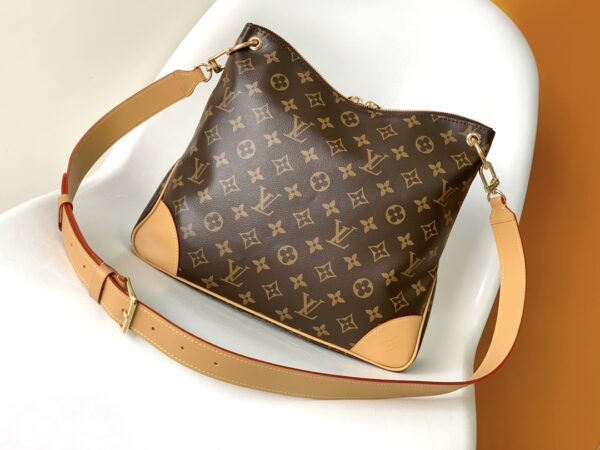 Louis Vuitton Odeon Medium Monogram Canvas Handbag - Image 4