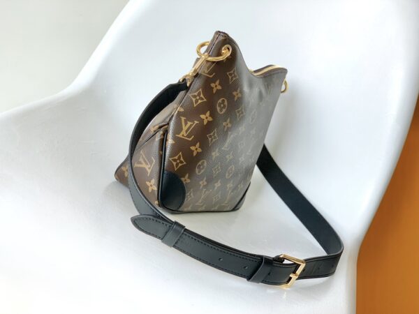 Louis Vuitton Odeon Medium Monogram Canvas Handbag - Image 2