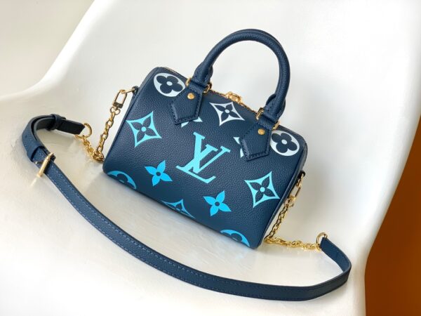 Louis Vuitton Monogram Empreinte Dégradé Series Handbag - Blue - Image 4