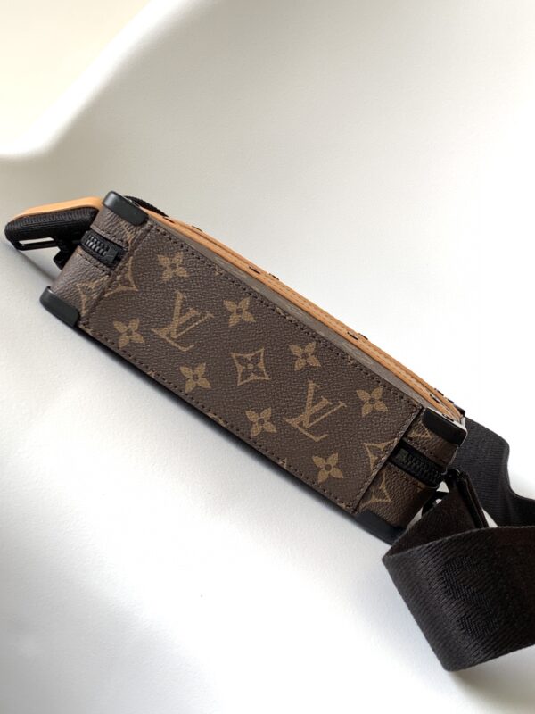Louis Vuitton Monogram Macassar Soft Trunk Handbag - Image 3