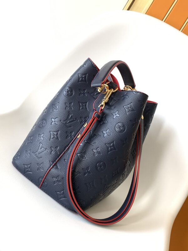 Louis Vuitton NéoNoé Medium Bucket Bag - Black/Red - Image 5