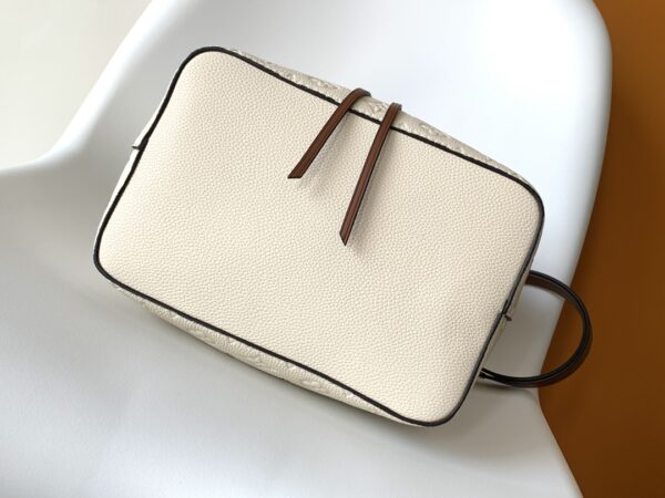 Louis Vuitton NéoNoé Medium Bucket Bag - Cream White - Image 3