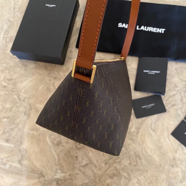 YSL Men's Saint Laurent Le Monogramme Crossbody Bag - Image 4