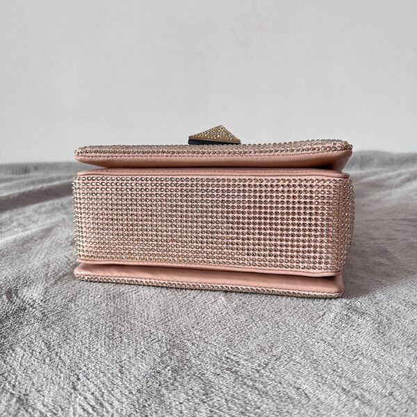 Valentino Garavani One Stud Crystal-embellished Shoulder Bag - Skin - Image 4