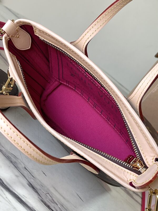 Louis Vuitton Neverfull BB Monogram Handbag - Image 4