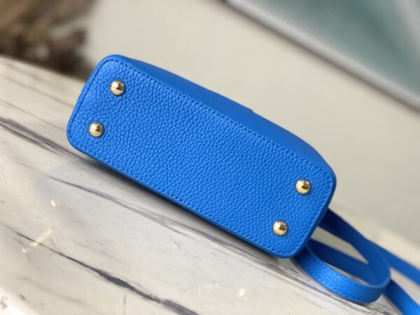 Louis Vuitton Capucines Taurillon Small Handbag - Blue Ostrich - Image 4