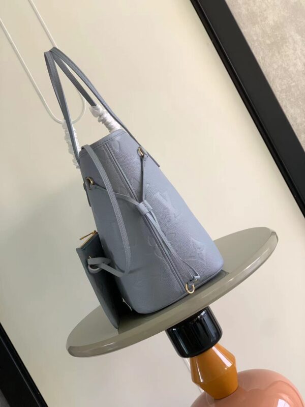 Louis Vuitton Neverfull Medium Shopping Bag - Gray - Image 3