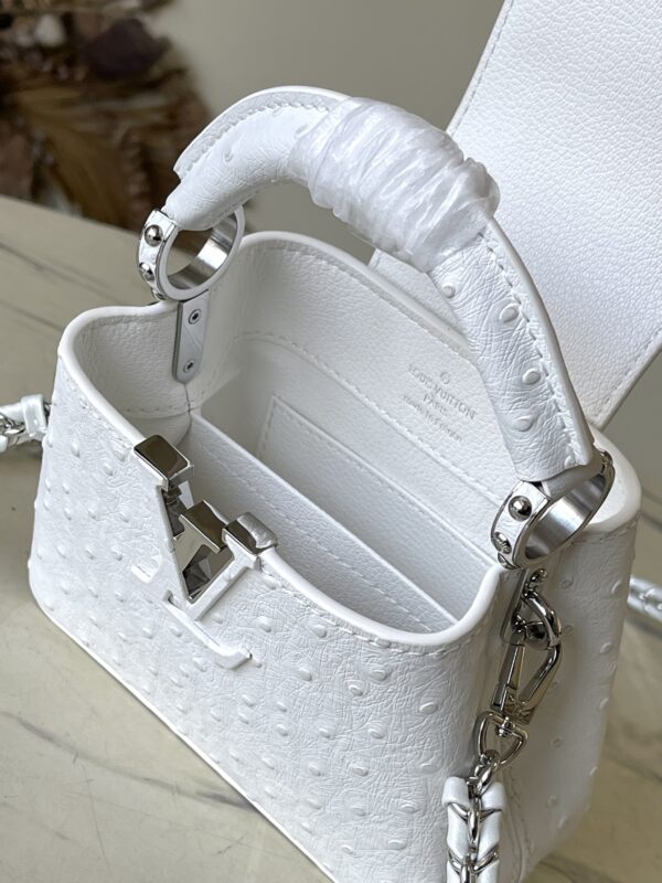 Louis Vuitton Noble Crocodile  White Super Mini Handbag - Image 2