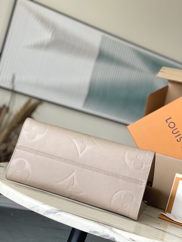 Louis Vuitton OnTheGo GM Bag - Skin - Image 3