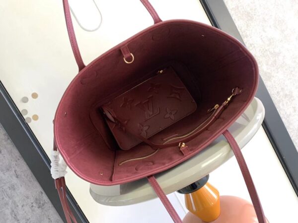 Louis Vuitton Neverfull Medium Shopping Bag - Image 2